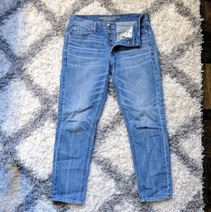 American Eagle Outfitters Vintage Hi-Rise Jeans